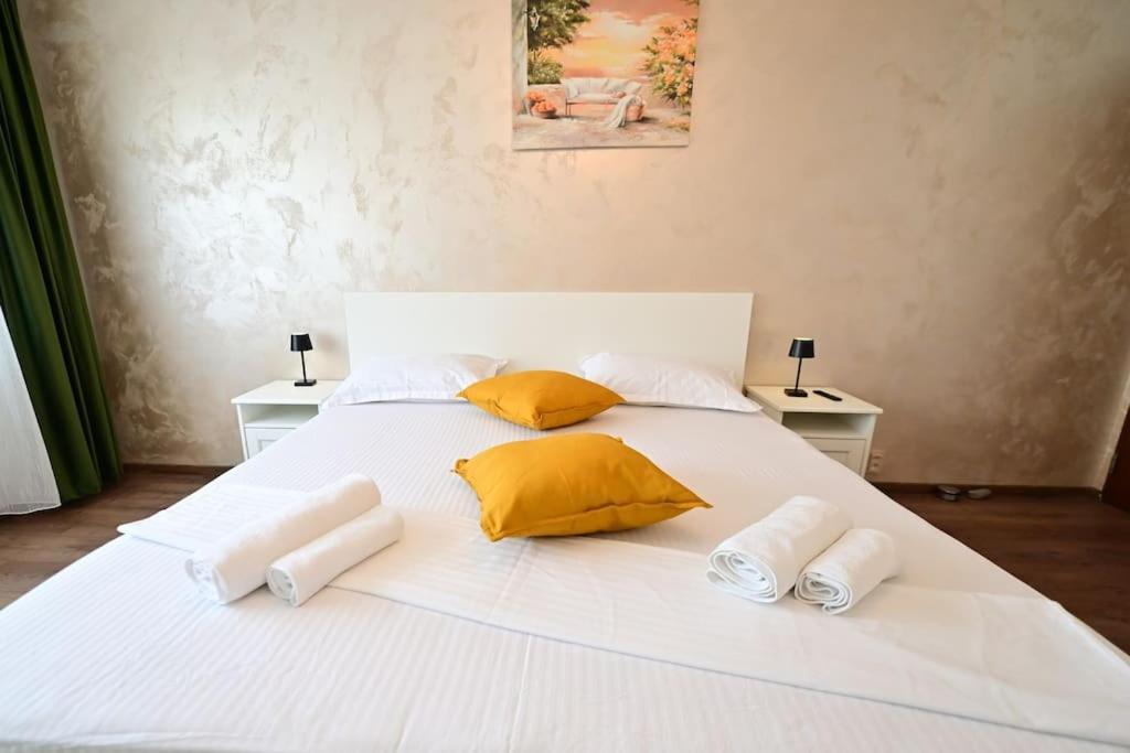 Flh - Apartament Damar Nagyszeben Kültér fotó